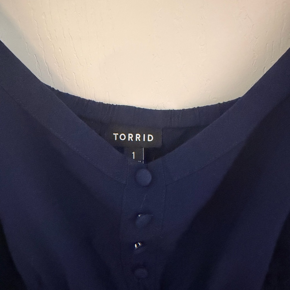 Torrid Deep Blue Buttoned Top - Picture 4 of 4